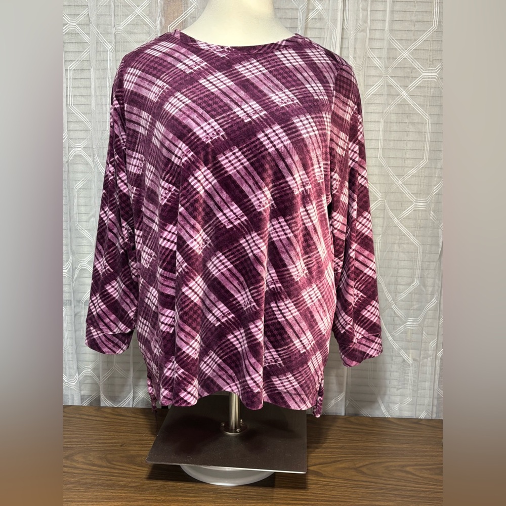 Denim & Co 3X purple plaid print velour top 30” L 27” p2p Very Soft